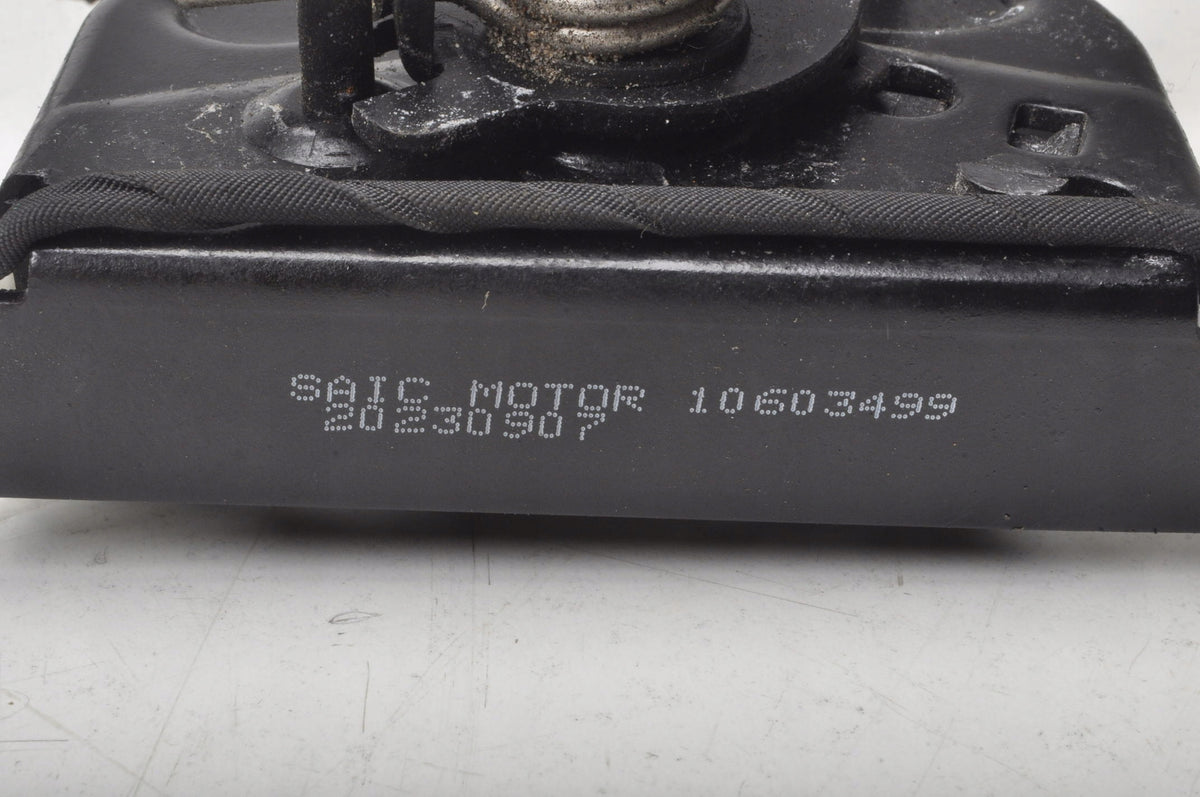 MG HS MASK LOCK 10603499 2024R LIFT