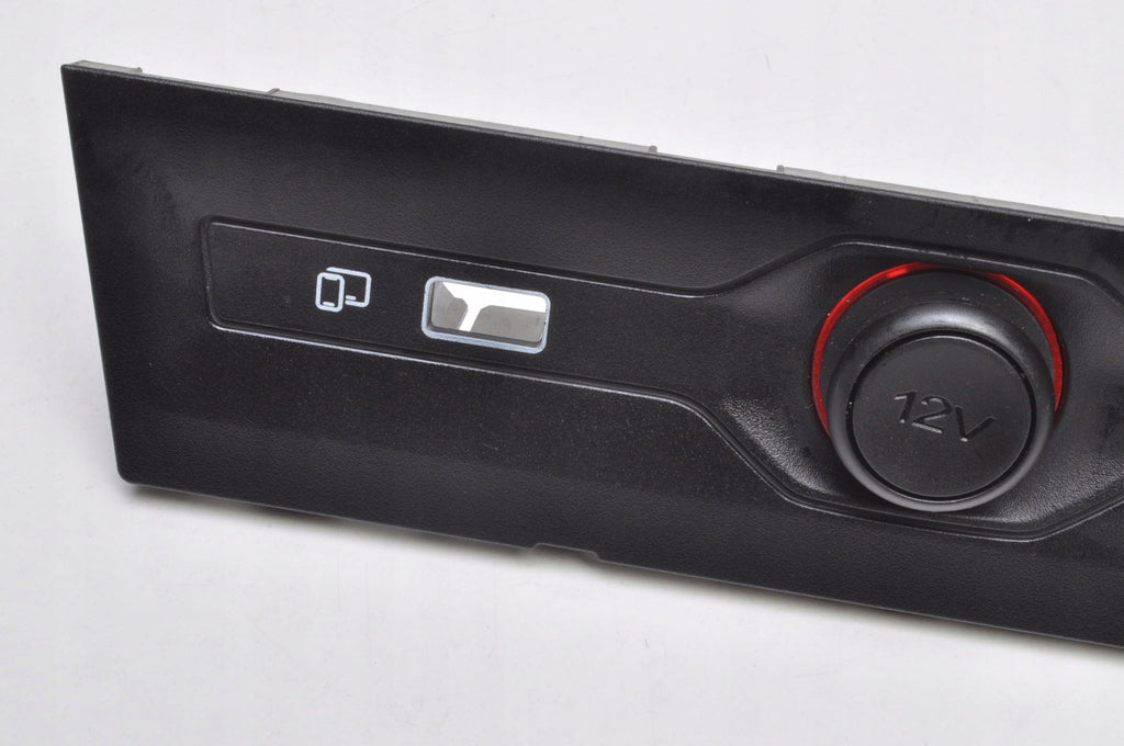 MG HS MG3 III COVER PLASTIC HS 11704787 11704806