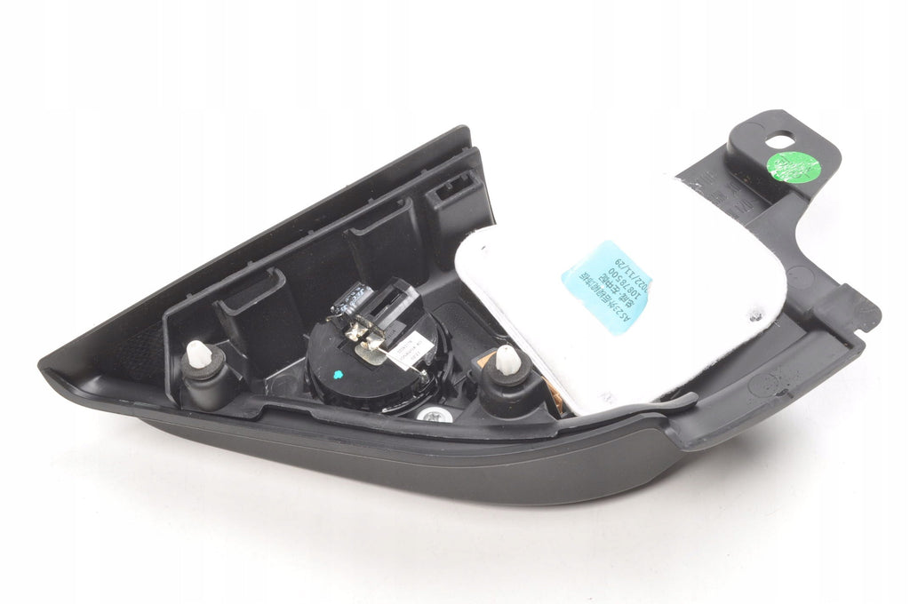 MG HS TRIANGLE CAP LEFT FRONT LEFT DOOR SPEAKER 30136804