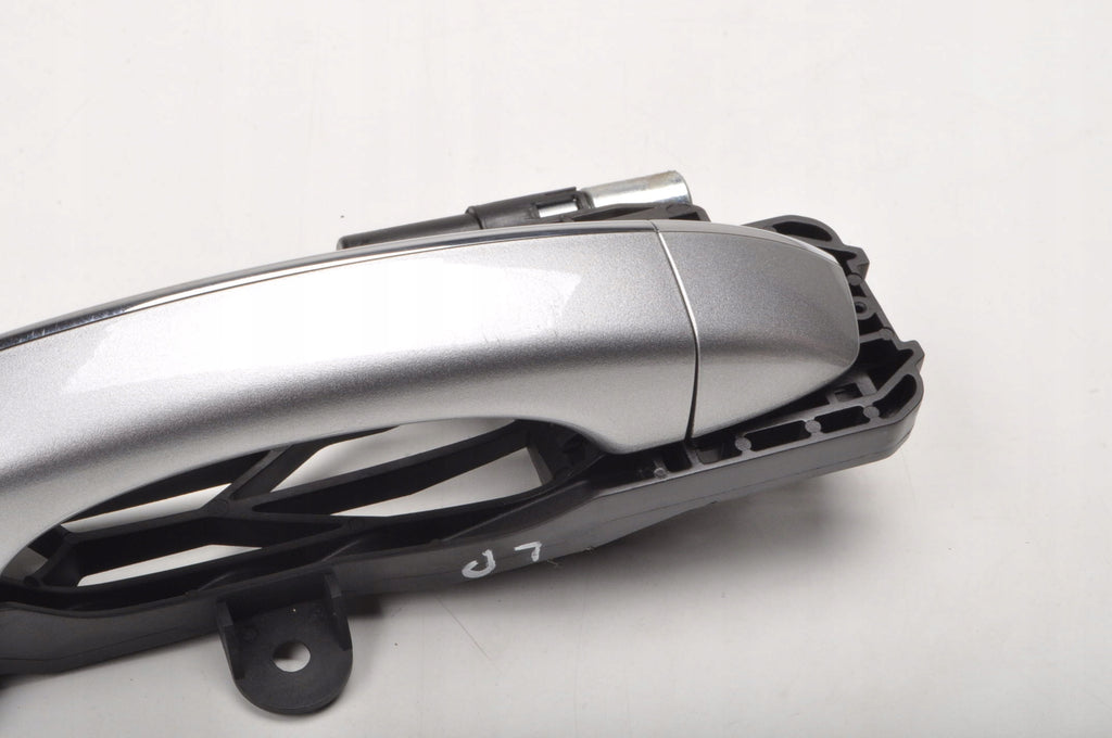 MG ZS DOOR HANDLE EXTERIOR LEFT FRONT LIFT 5MBC UK CHROME