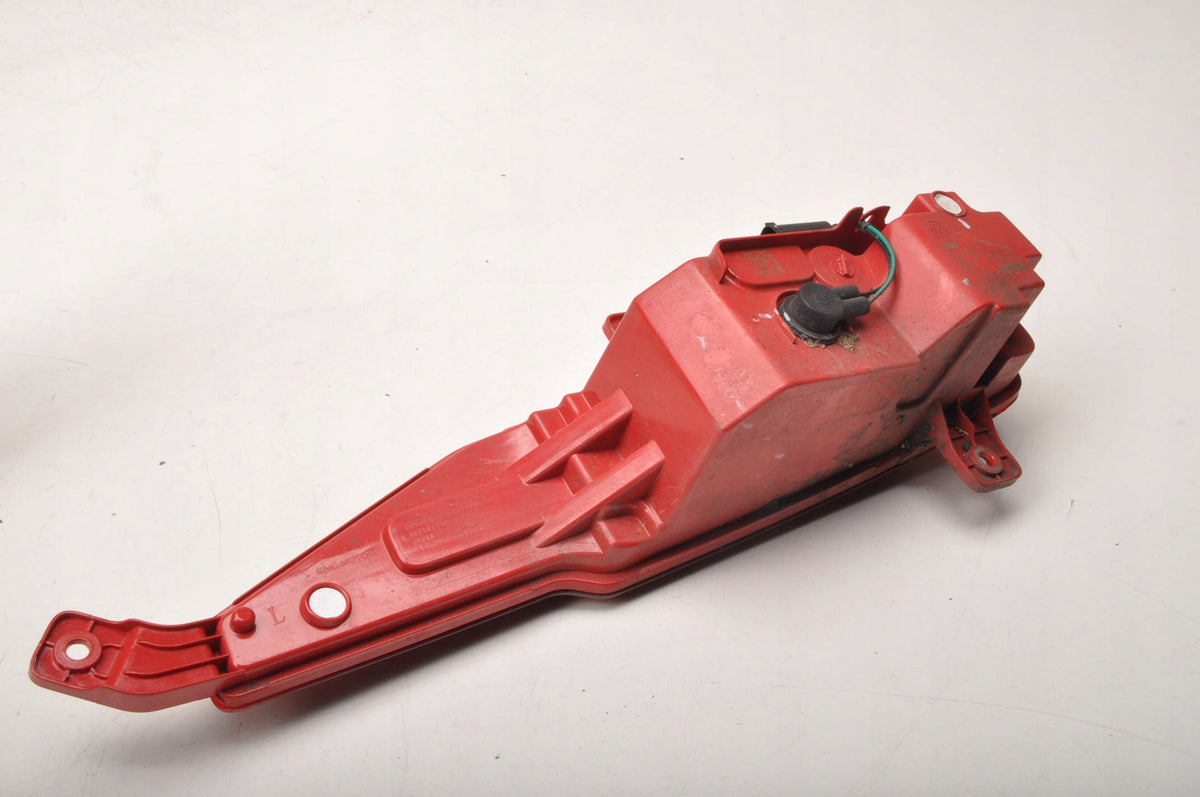 MG ZS LAMP AGAINSTMGIELNA REAR LEFT 10526448 SUV
