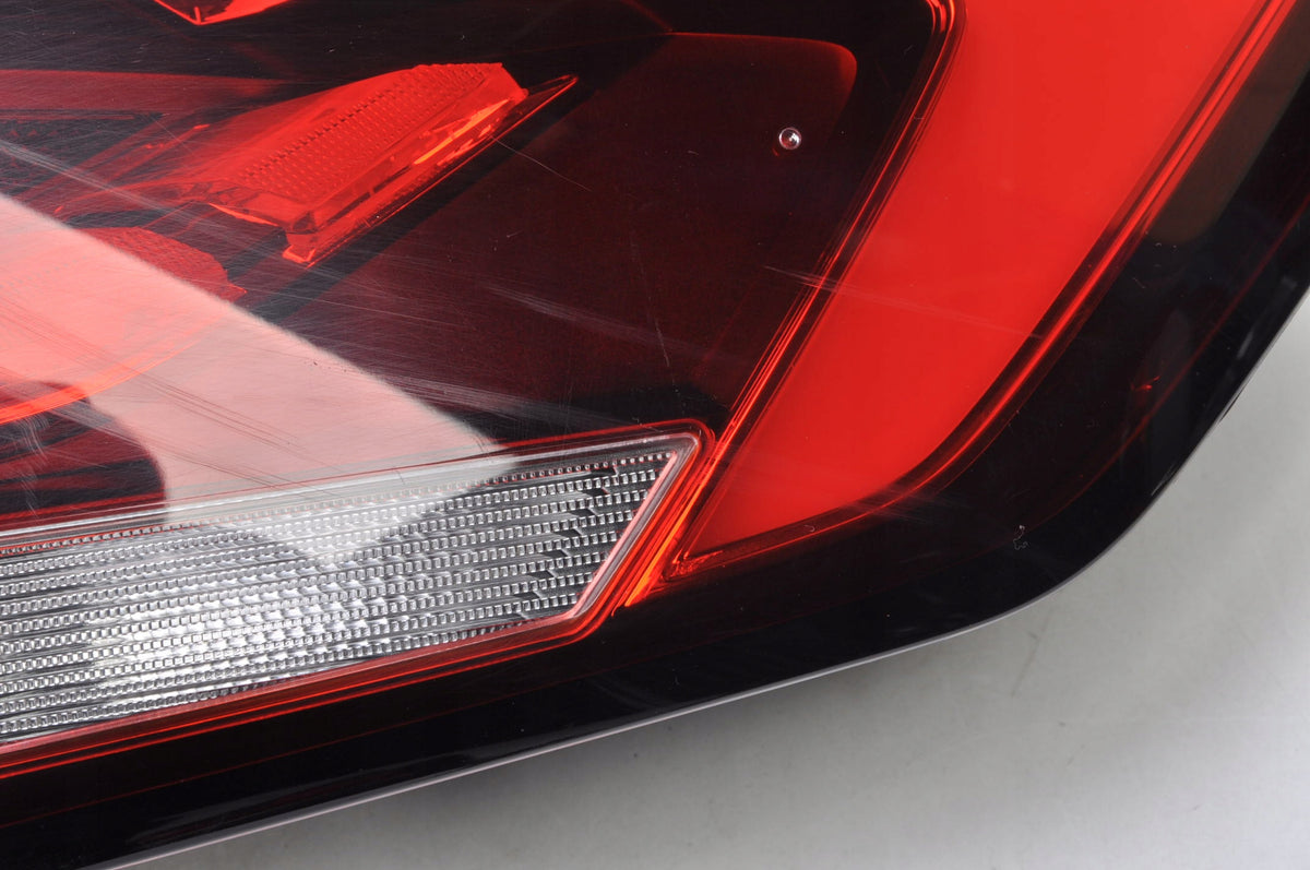 MG ZS LAMP LEFT REAR FLAP 10571683 LIFT SUV