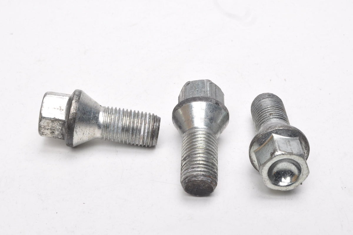 MG ZS WHEEL SCREW RIM SET