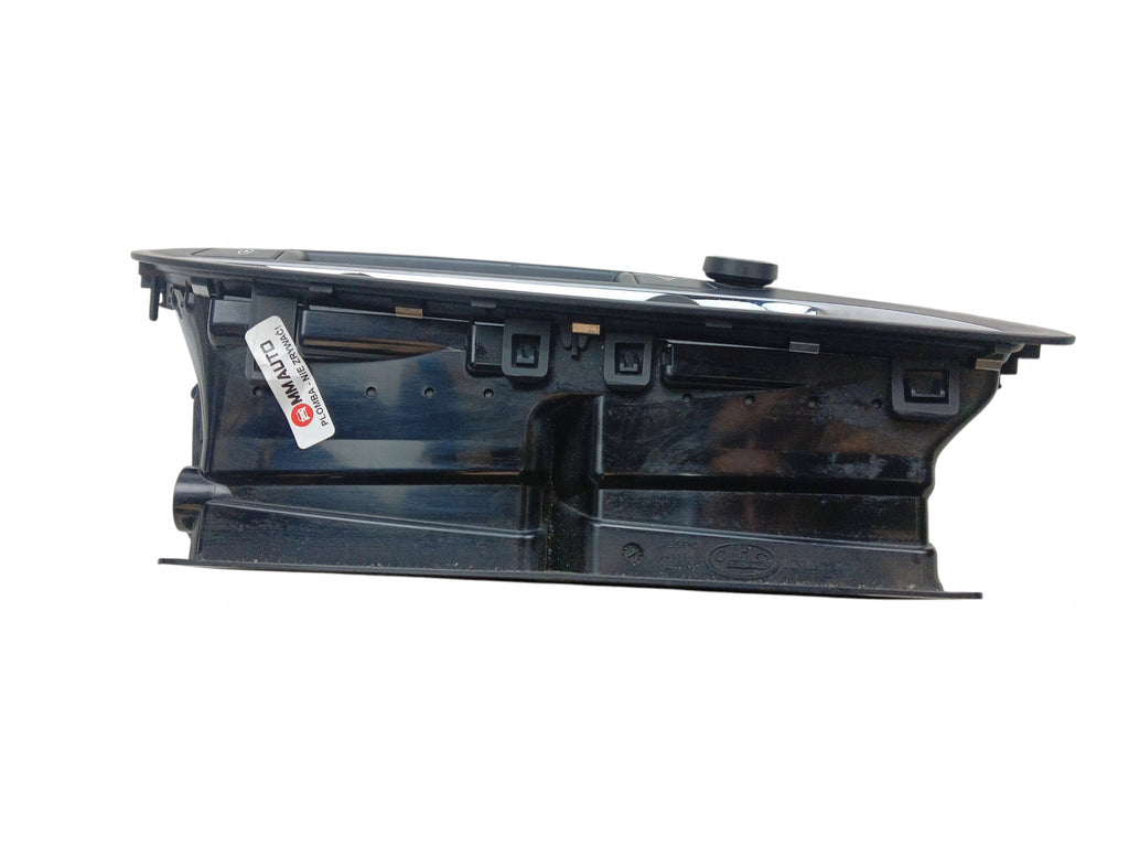 MIDDLE AIR SUPPLY GRILLE PEUGEOT 5008 AND (09-13)