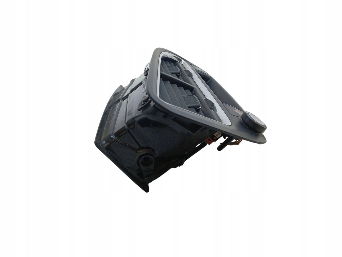 MIDDLE AIR SUPPLY GRILLE PEUGEOT 5008 AND (09-13)