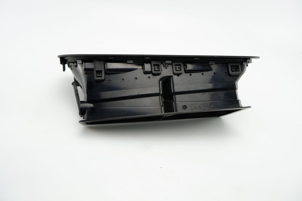 MIDDLE AIR SUPPLY GRILLE PEUGEOT 5008