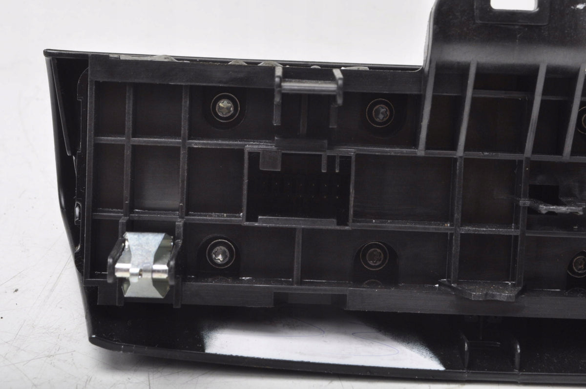 MINI F57 SWITCH PANEL 9328289