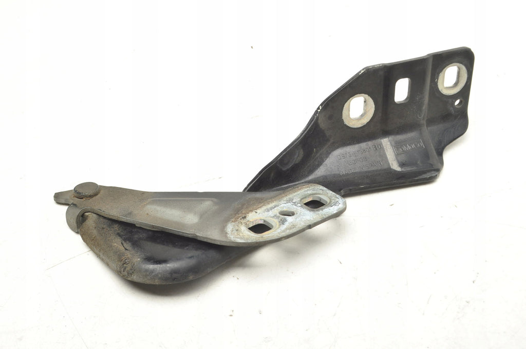 MK5 MASK HINGE LEFT RIGHT SET DS73-F16800-BD DS73-F16801-BD