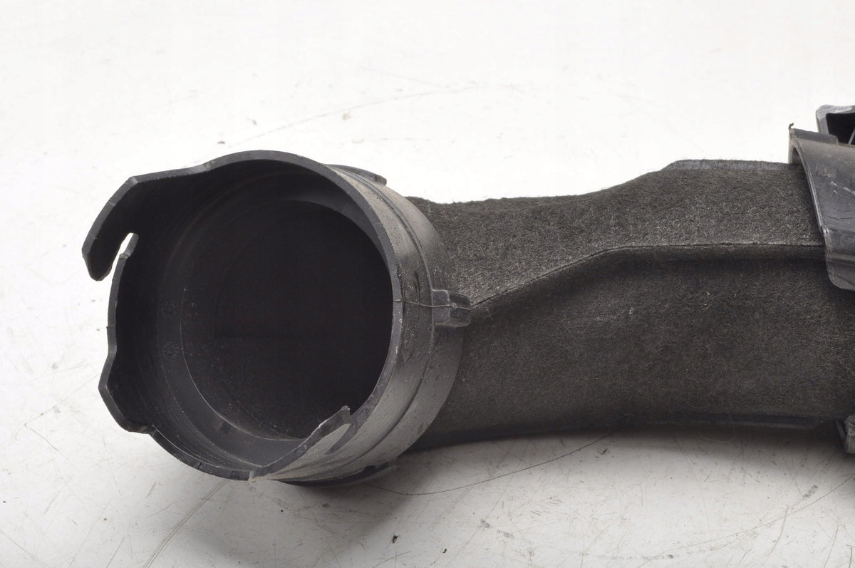 MOCHA AND 1.6 CDTI PIPE AIR INTAKE 94550568