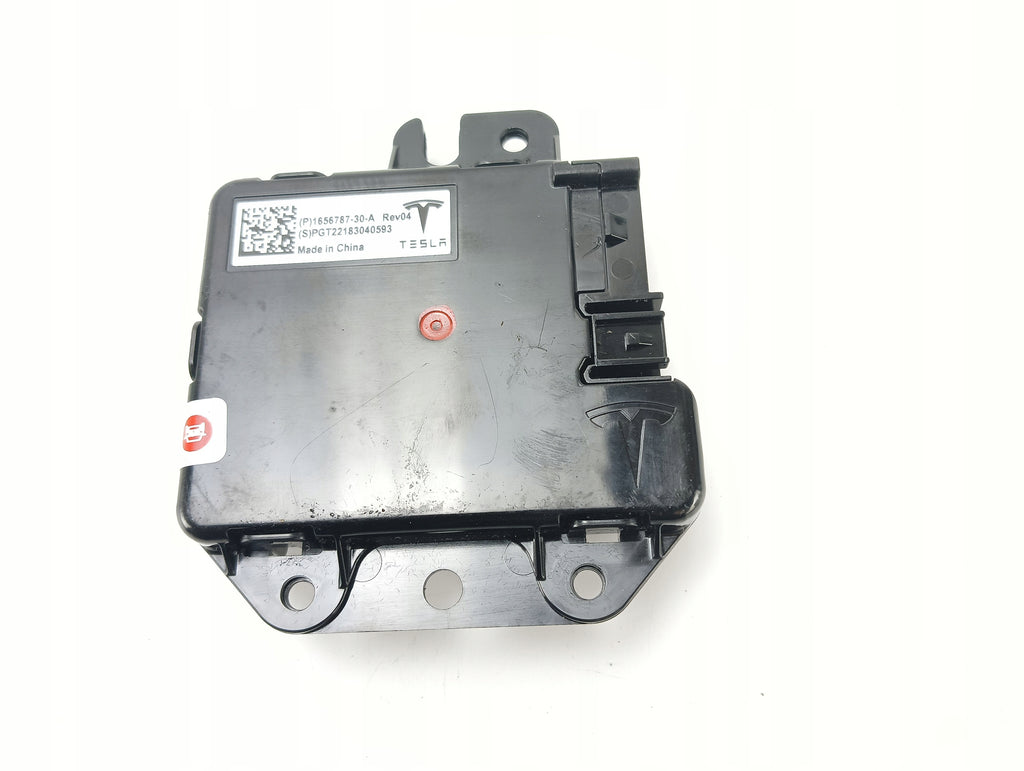 MODULE DRIVER USB SOCKET TESLA MODEL Y (2019-) 1656787-30-A