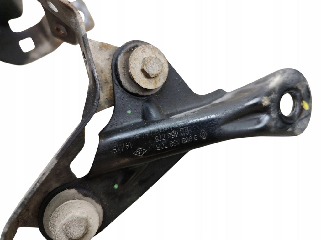 MOUNTING OF THE POWER STEERING PUMP VIVARO B HITC III TALENTO NV300 996943370R