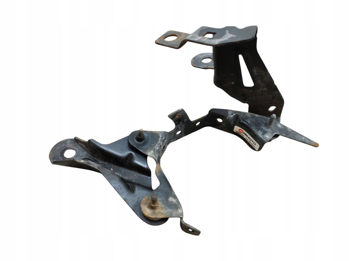 MOUNTING OF THE POWER STEERING PUMP VIVARO B HITC III TALENTO NV300 996943370R