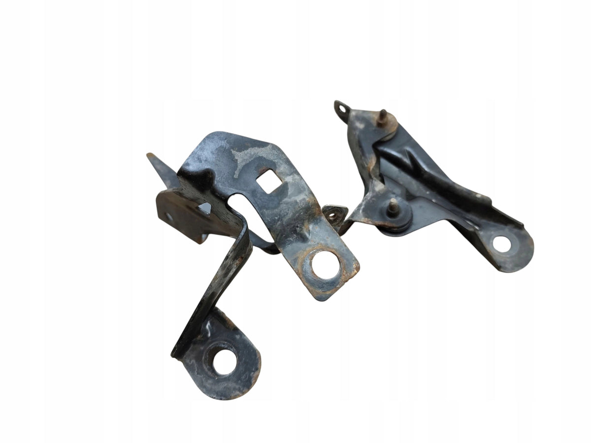 MOUNTING OF THE POWER STEERING PUMP VIVARO B HITC III TALENTO NV300 996943370R