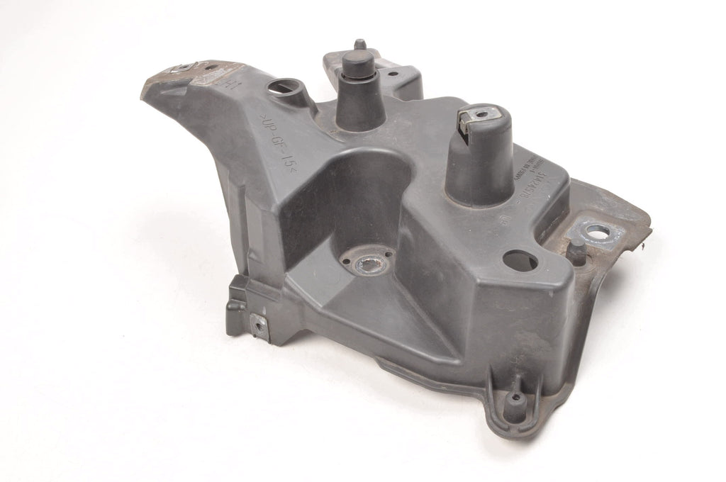 MUDGUARD MOUNT VOLVO XC60 II 31424578 LEFT