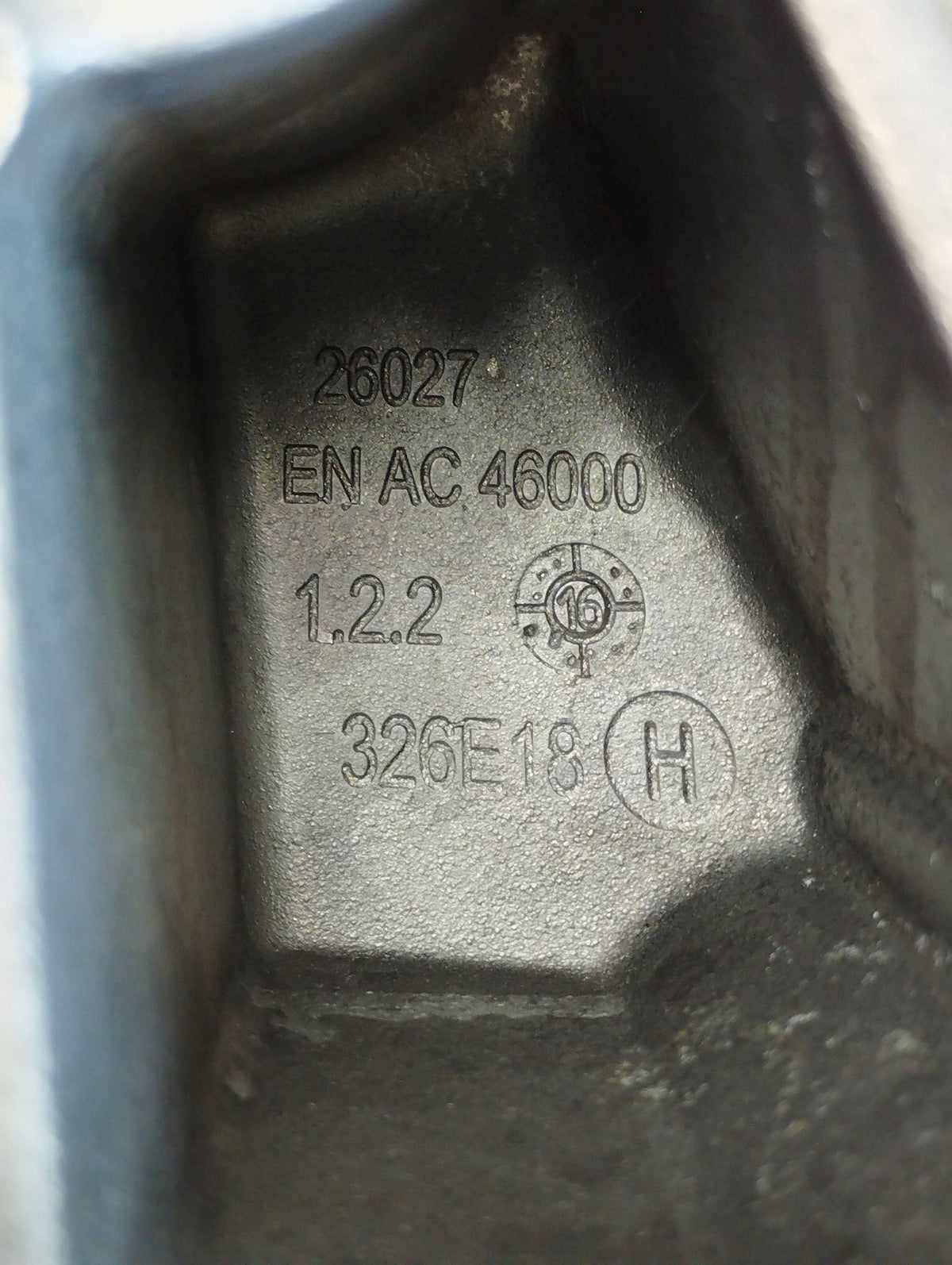 Mercedes B-CLASS W246 W242 PAW MOUNT A2462401109