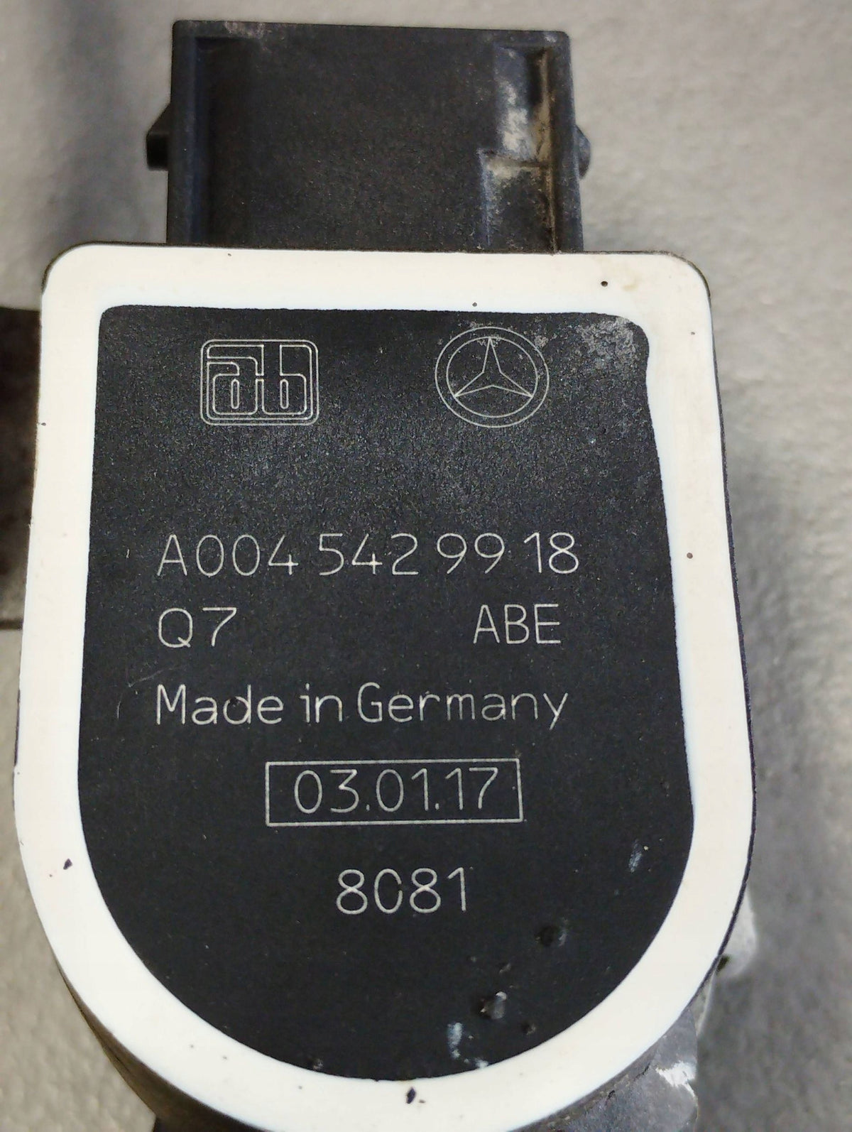 Mercedes-Benz B W246 W242 LAMP LEVELING SENSOR A0045429918