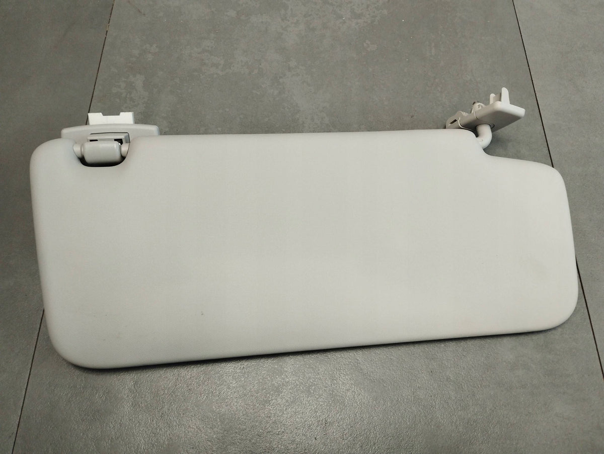 Mercedes-Benz B W246 W242 SUNSHADE LEFT A2468102300