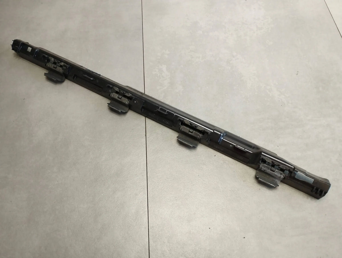 Mercedes-Benz CLS C218 THRESHOLD MOUNT LEFT 2126800356