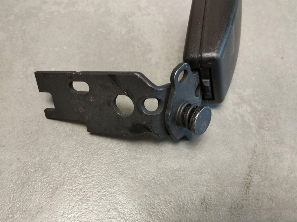 Mercedes-Benz E W213 2018 BELT HITCH BUCKLE A2908600600