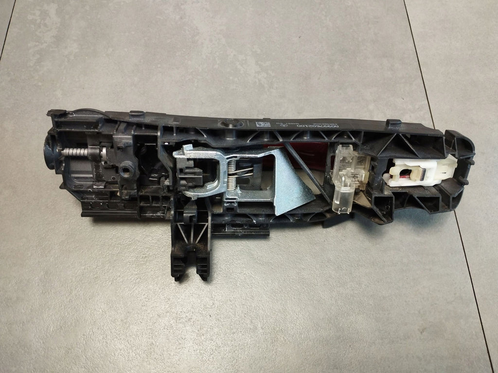 Mercedes-Benz E W213 DOOR HANDLE LEFT FRONT A0997602100 UK 996