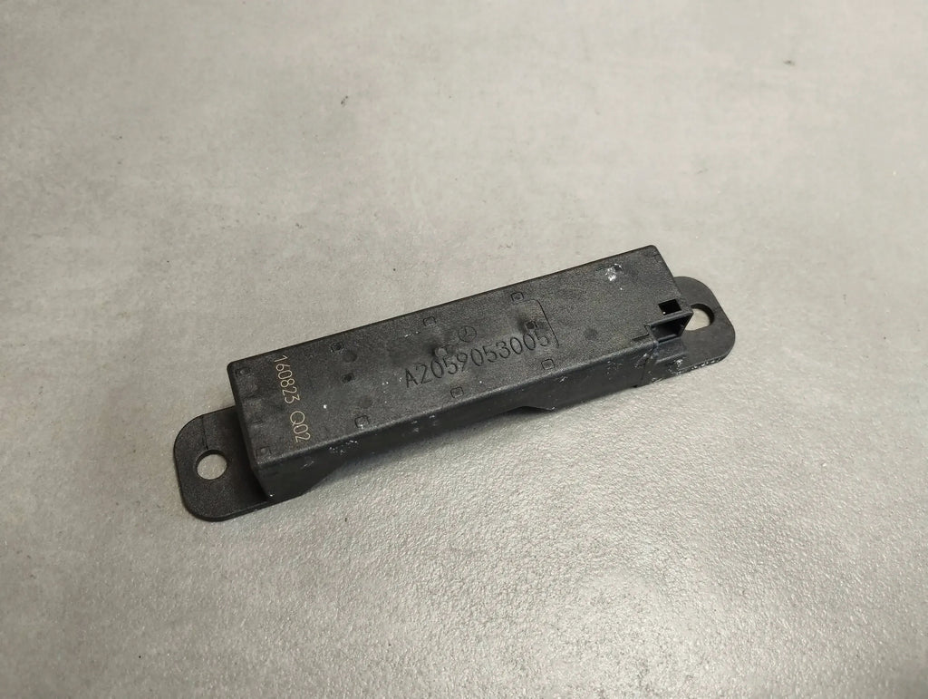 Mercedes-Benz GLC X253 ANTENNA MODULE A2059053005