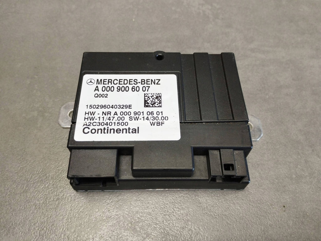 Mercedes-Benz GLC X253 FUEL PUMP CONTROLLER A0009006007