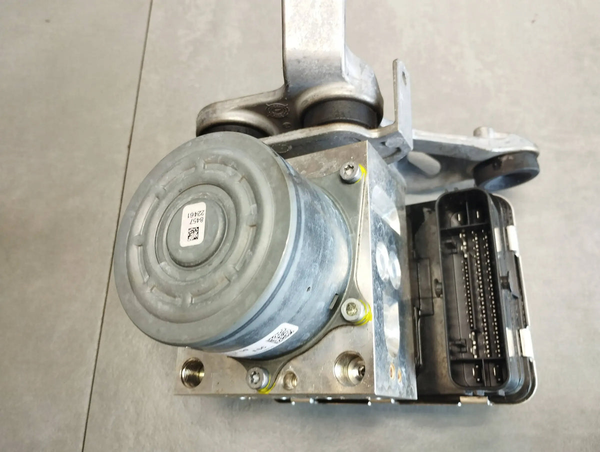 Mercedes-Benz GLC X253 PUMP DRIVER ABS A2539011600
