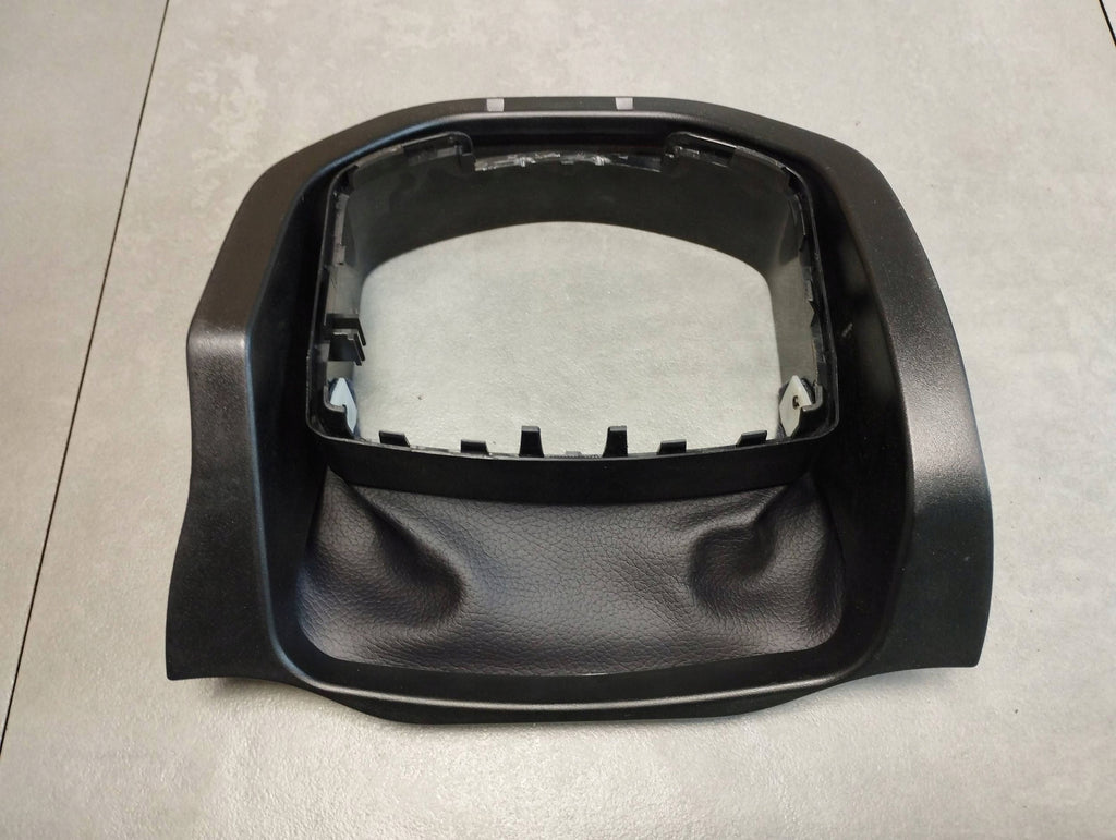 Mercedes-Benz GLC X253 STEERING COLUMN HOUSING A2536806000