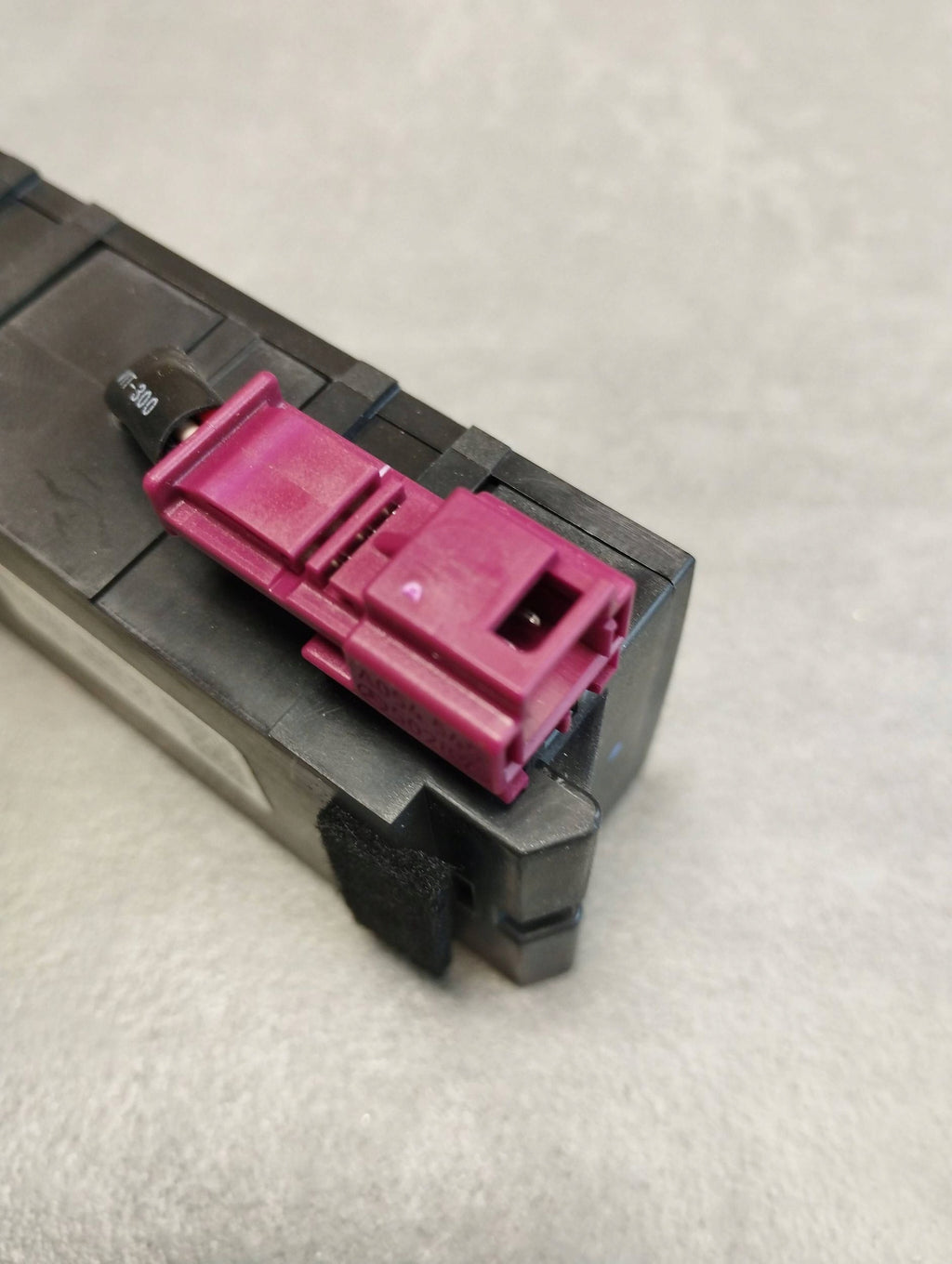 Mercedes-Benz GLE W166 IONIZER A2058350600