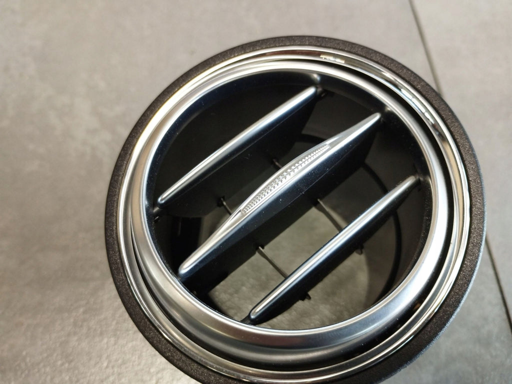 Mercedes-Benz S W222 2014 AIR VENT A2228300154