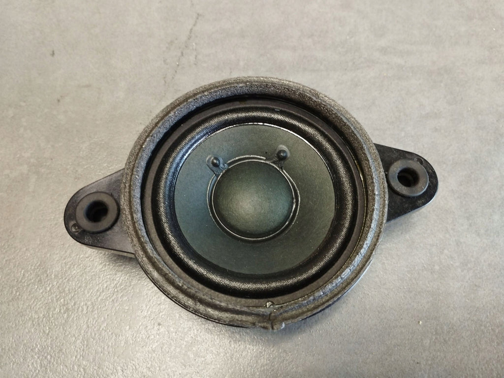 Mercedes-Benz S W222 2014 BOARD SPEAKER A2228203702