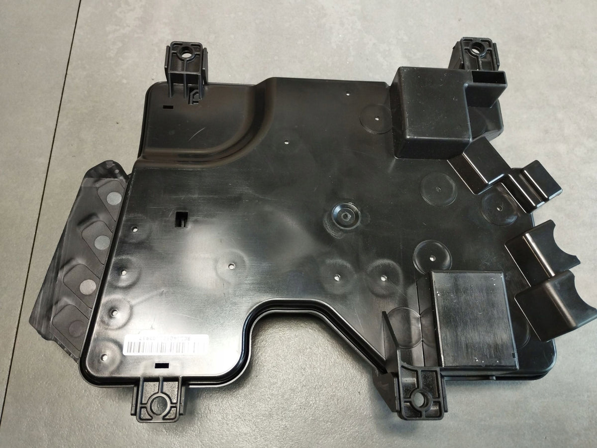 Mercedes-Benz S W222 2014 CURRENT DISTRIBUTOR A2225402750