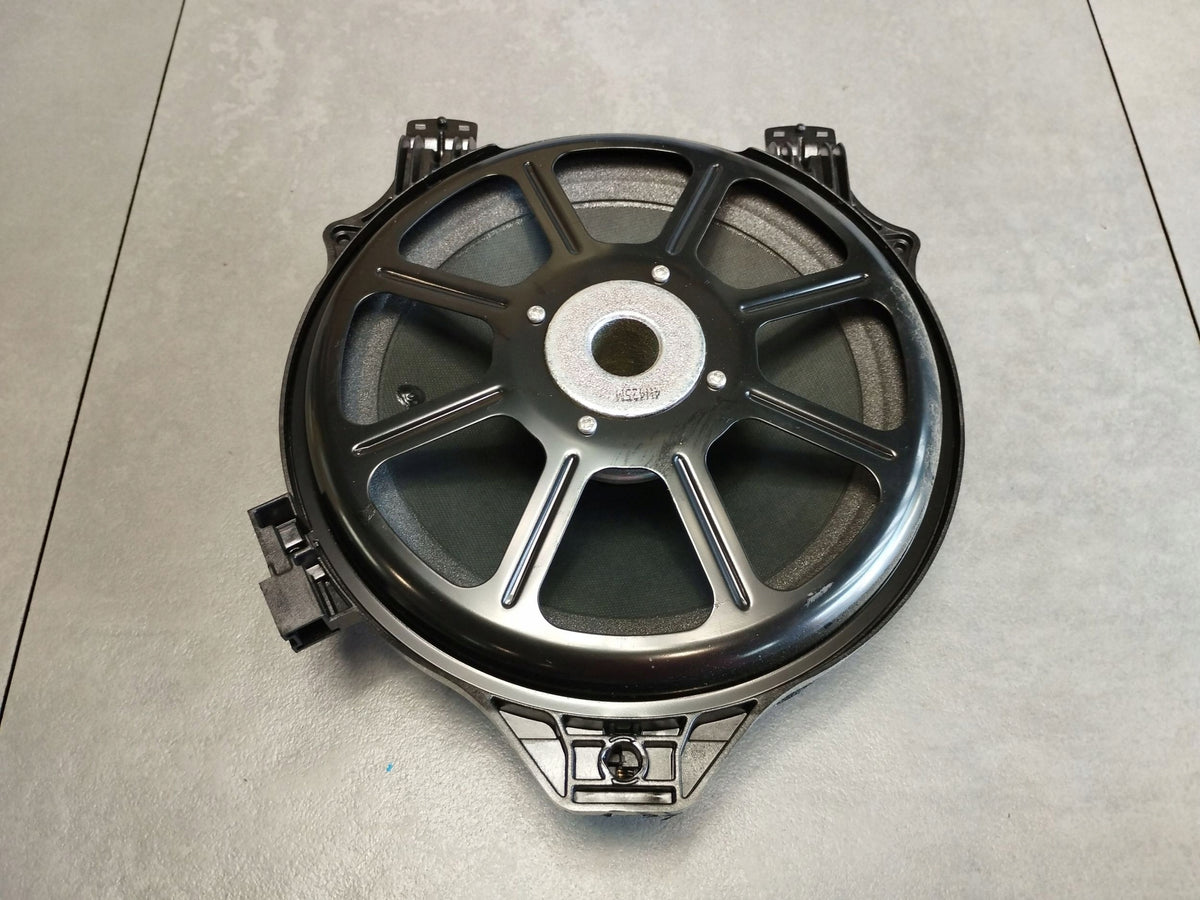 Mercedes-Benz S W222 2014 SPEAKER A2228203602