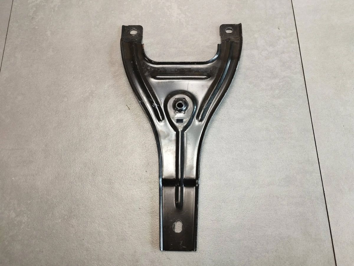 Mercedes ML W164 FLOOR MOUNT A1648600614