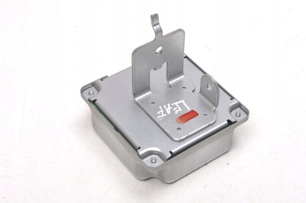 NISSAN LEAF II ZE1 RELAY MODULE 284E7-5SN5B
