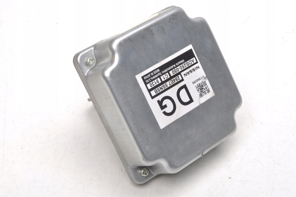 NISSAN LEAF II ZE1 RELAY MODULE 284E7-5SN5B