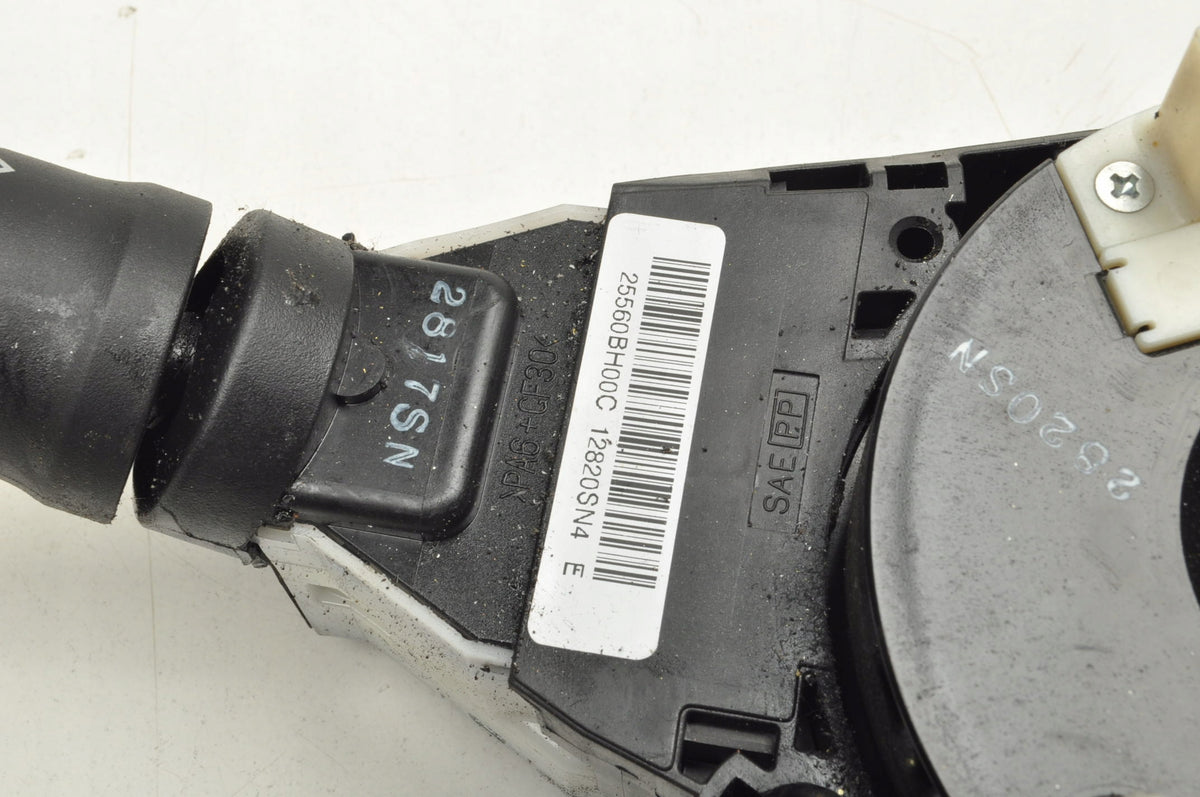 NISSAN NOTE E11 COMBINED SWITCH 25560BH00C