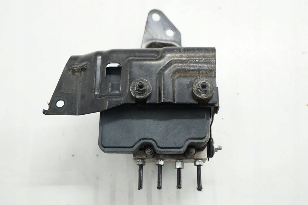 NISSAN QASHQAI J11 LIFT 17R BRAKE PUMP ABS 47660-HV60D