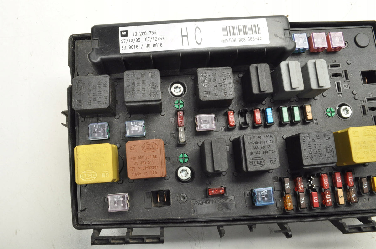 OPEL ASTRA H III FUSE BOX 13206755