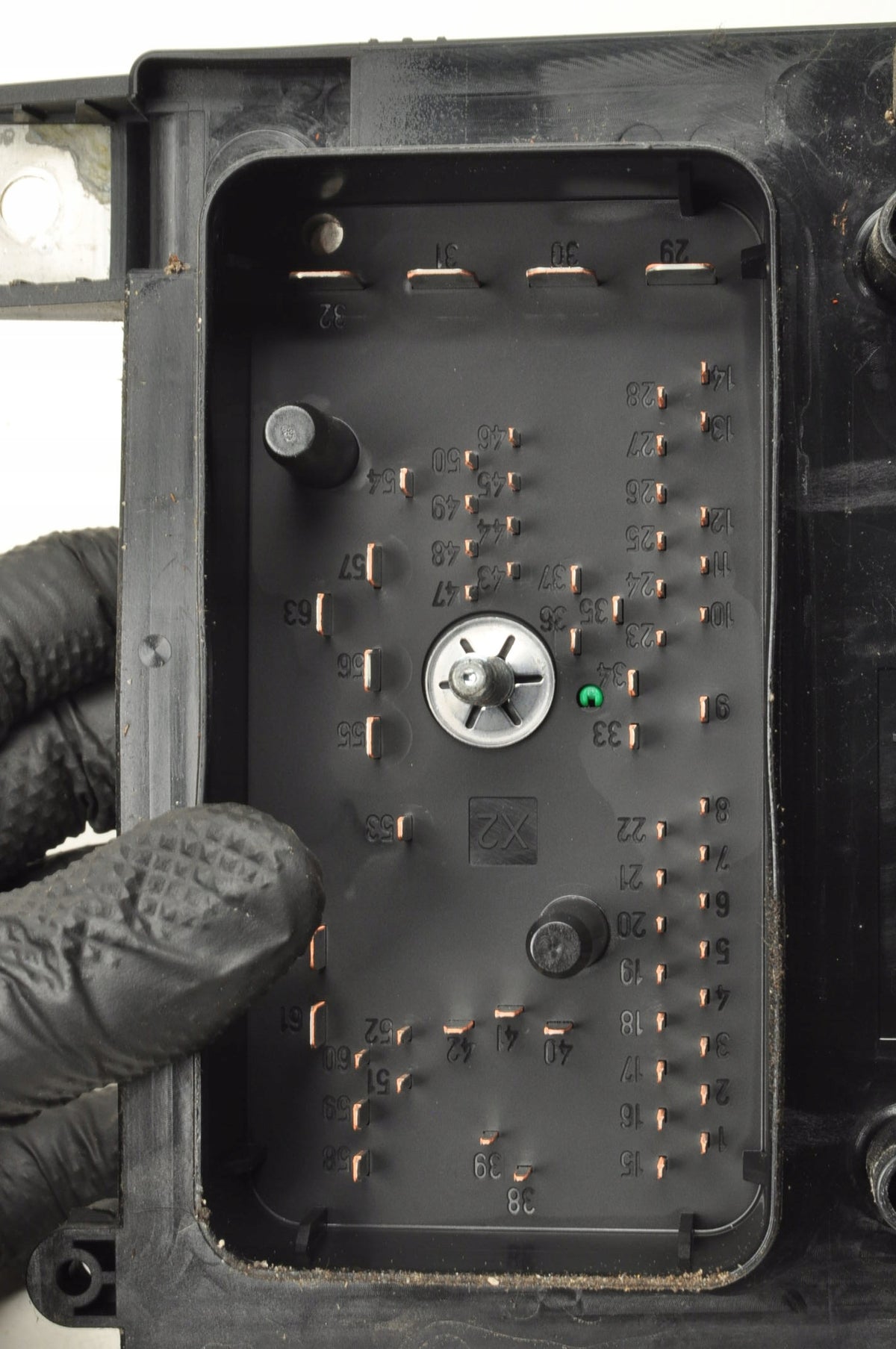 OPEL ASTRA H III ZAFIRA B FUSE BOX 13268304