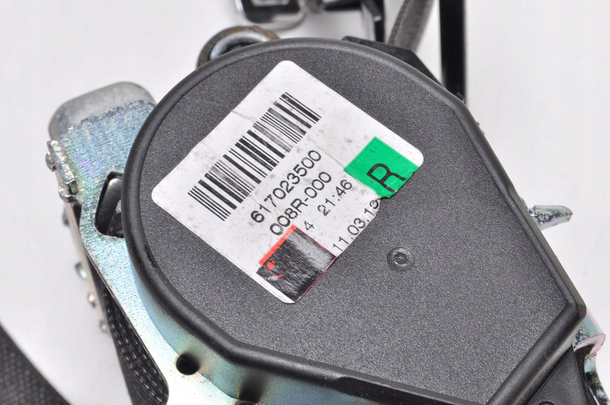 OPEL ASTRA J SEAT BELT RIGHT FRONT 617023500