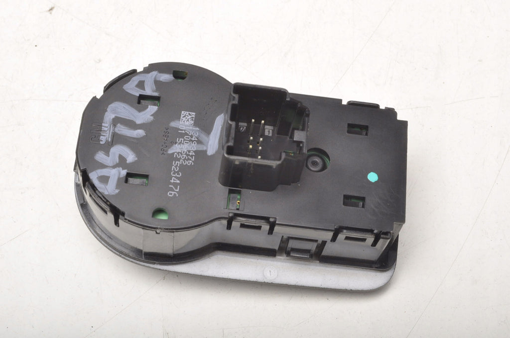 OPEL ASTRA K LIGHT SWITCH 13493476