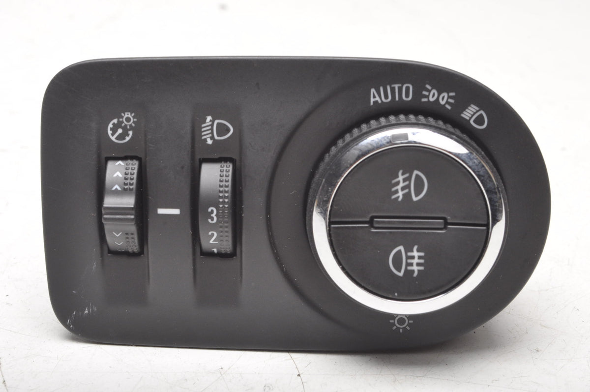 OPEL ASTRA K LIGHT SWITCH 13493476
