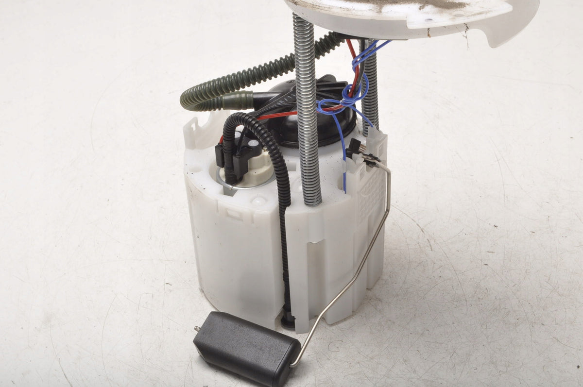 OPEL ASTRA K V 1.4 Turbo FUEL PUMP 13507130