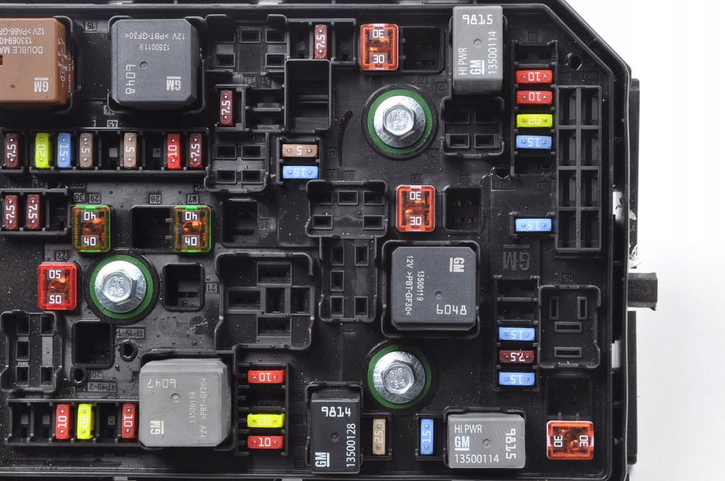 OPEL ASTRA K V FUSE BOX 39040852