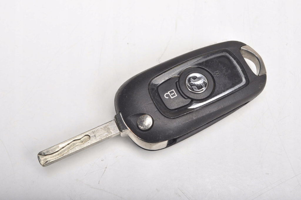 OPEL ASTRA K V IGNITION KEY 39079952