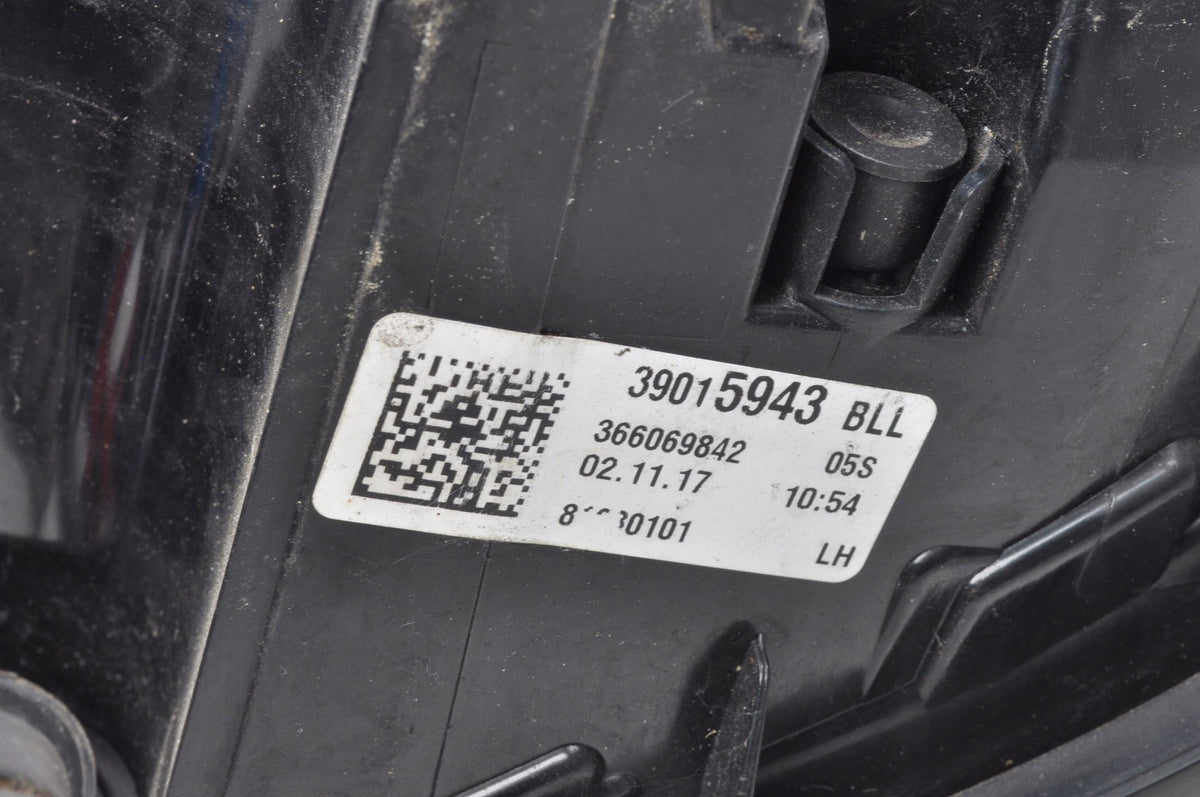 OPEL ASTRA K V LAMP LEFT REAR HB 5D 39015943