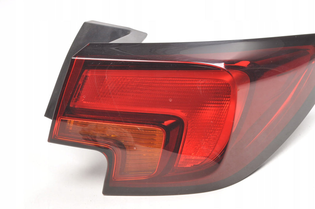 OPEL ASTRA K V LAMP RIGHT REAR 39099015 HATCHBACK 5D