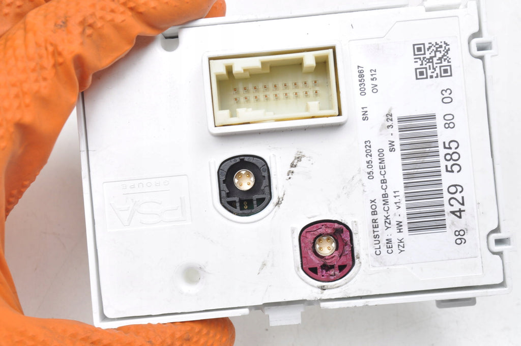 OPEL ASTRA L DISPLAY RELAY MODULE 2023 9842958580