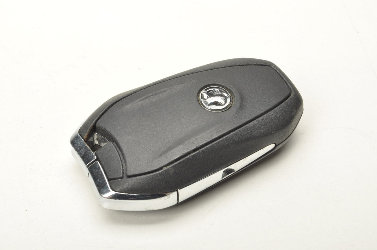 OPEL ASTRA L MOKKA B II CORSA F KEY PILOT